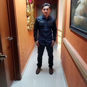 Meet your Posher, Jorge